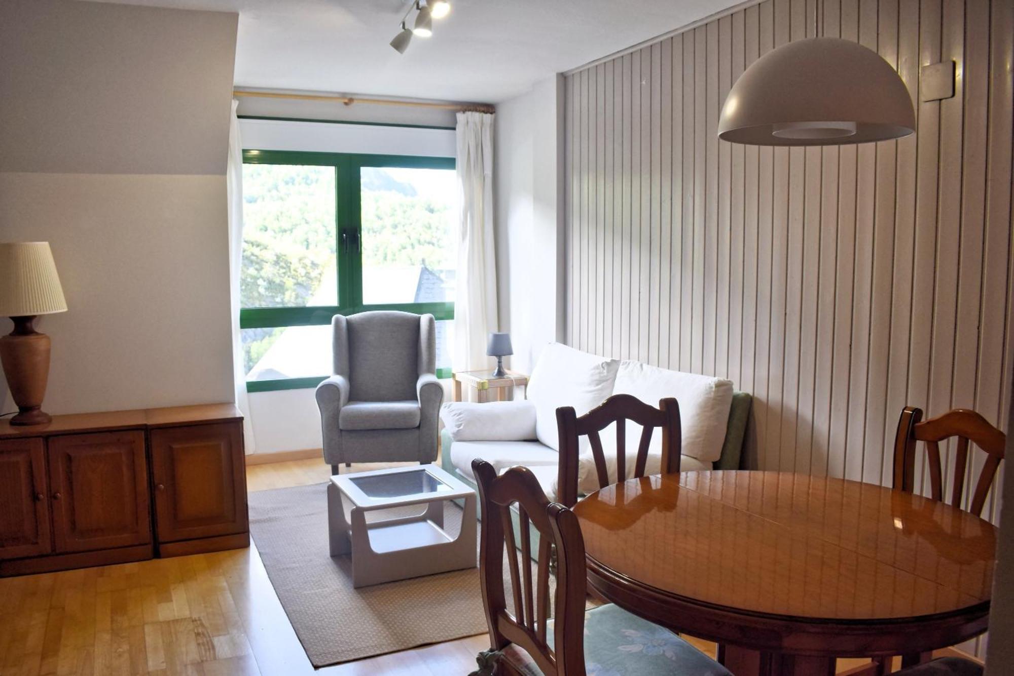 Argualas Triplex Con Piscina Panticosa Luaran gambar